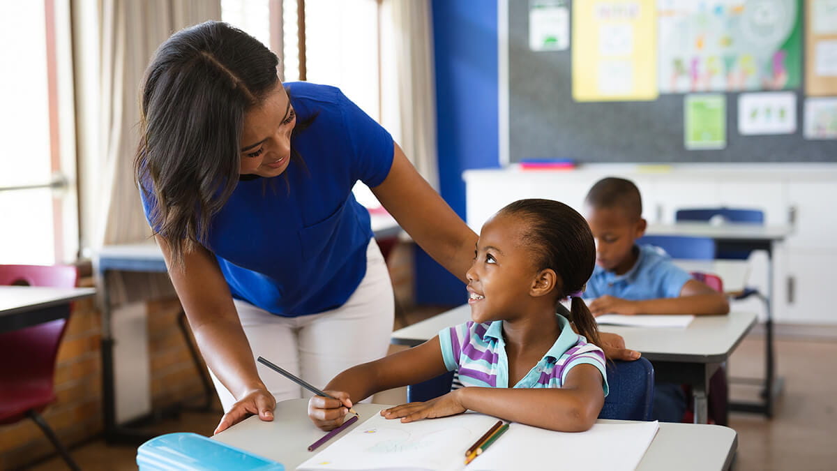 Enhancing Educators' Wellbeing Through Simulations